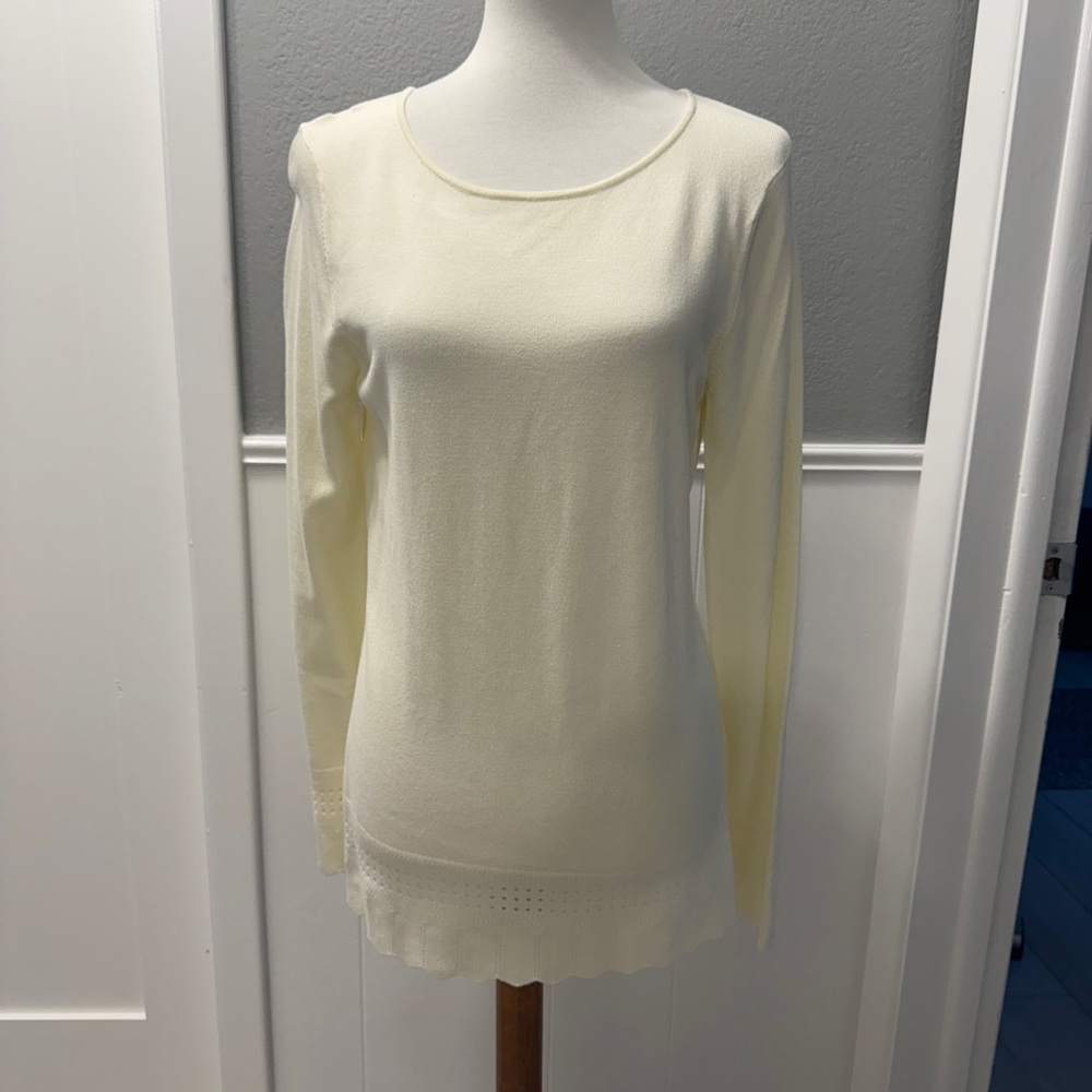 NWT 41 Hawthorn Bethiny Pointelle Hem Elegant Ivory Long Sleeve Top Size M